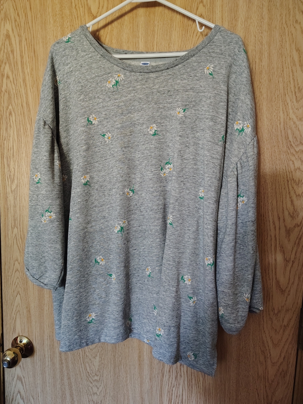 XXL Old Navy Pullover Daisy Top